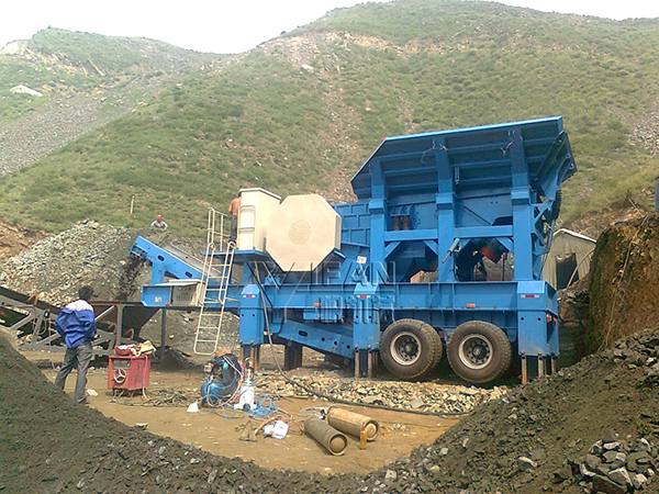 mobile crushing equipment